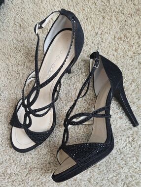 Caparros Black Strappy Crystal-Embellished Evening Heels Size 9